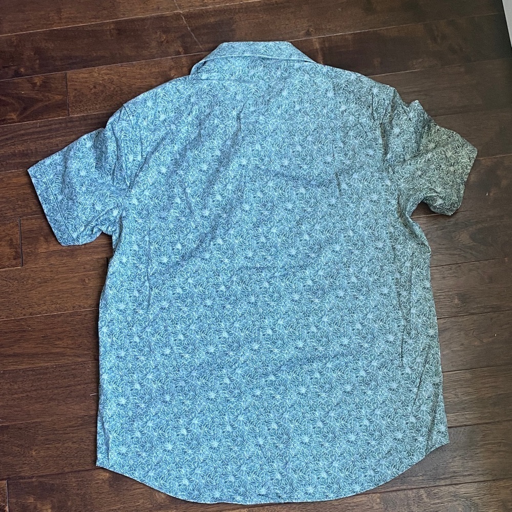 Bugatchi Men's Light Blue Patterned Shirt - Picture 8 of 10